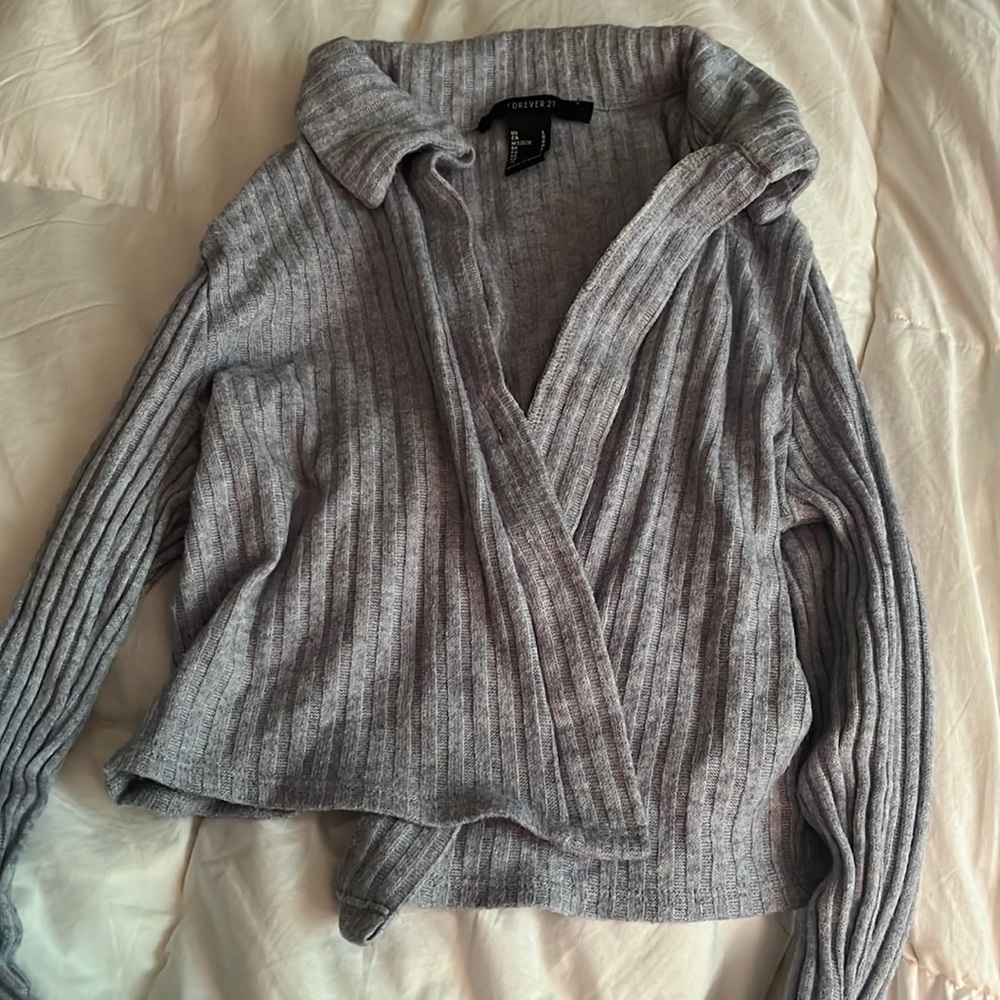 Forever 21 sweater crop top